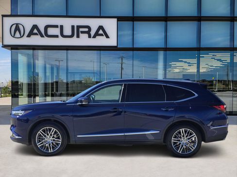 Certified 2023 Acura MDX SH-AWD w/ Advance Package image 3