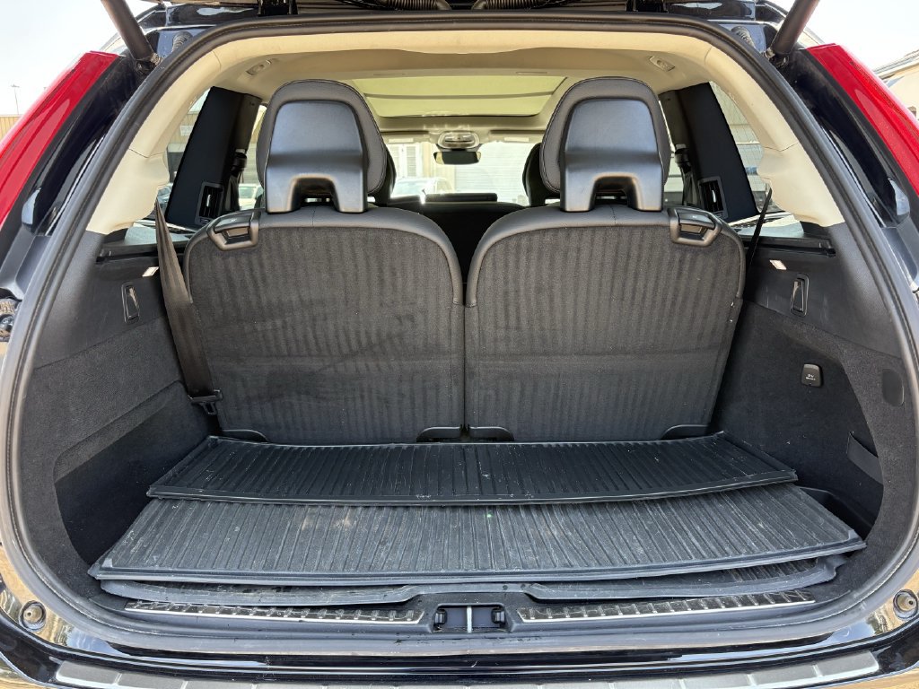 Used 2024 Volvo XC90 B5 Plus w/ Protection Package Premier AWD/4WD image 30
