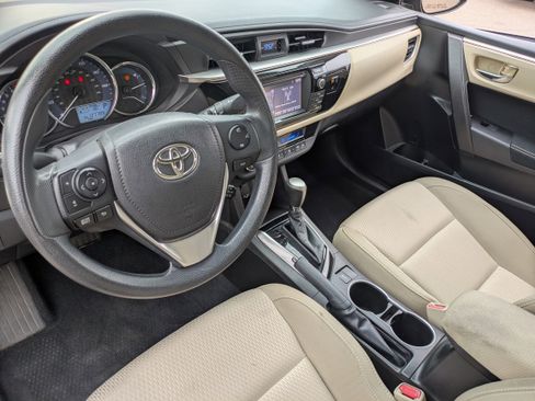 Used 2014 Toyota Corolla S image 17