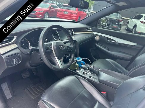 Used 2019 INFINITI QX50 Essential w/ Sensory Package AWD/4WD image 18