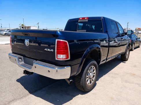 Used 2014 RAM 2500 Laramie w/ Convenience Group AWD/4WD image 3