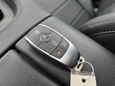 Used 2026 Mercedes-Benz GLE 350 4MATIC image 45