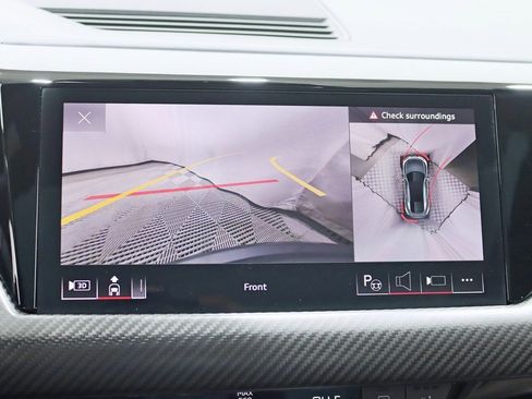 Used 2023 Audi e-tron GT Prestige image 21