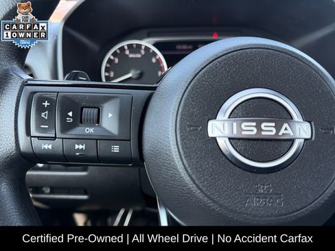 Certified 2023 Nissan Rogue SV image 25