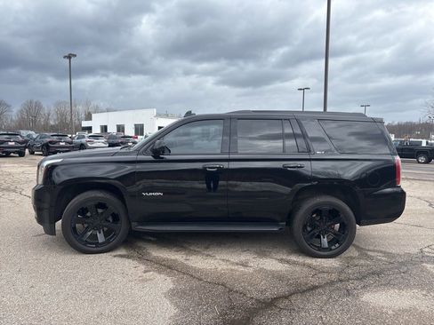 Used 2019 GMC Yukon SLT w/ Graphite Performance Edition image 5