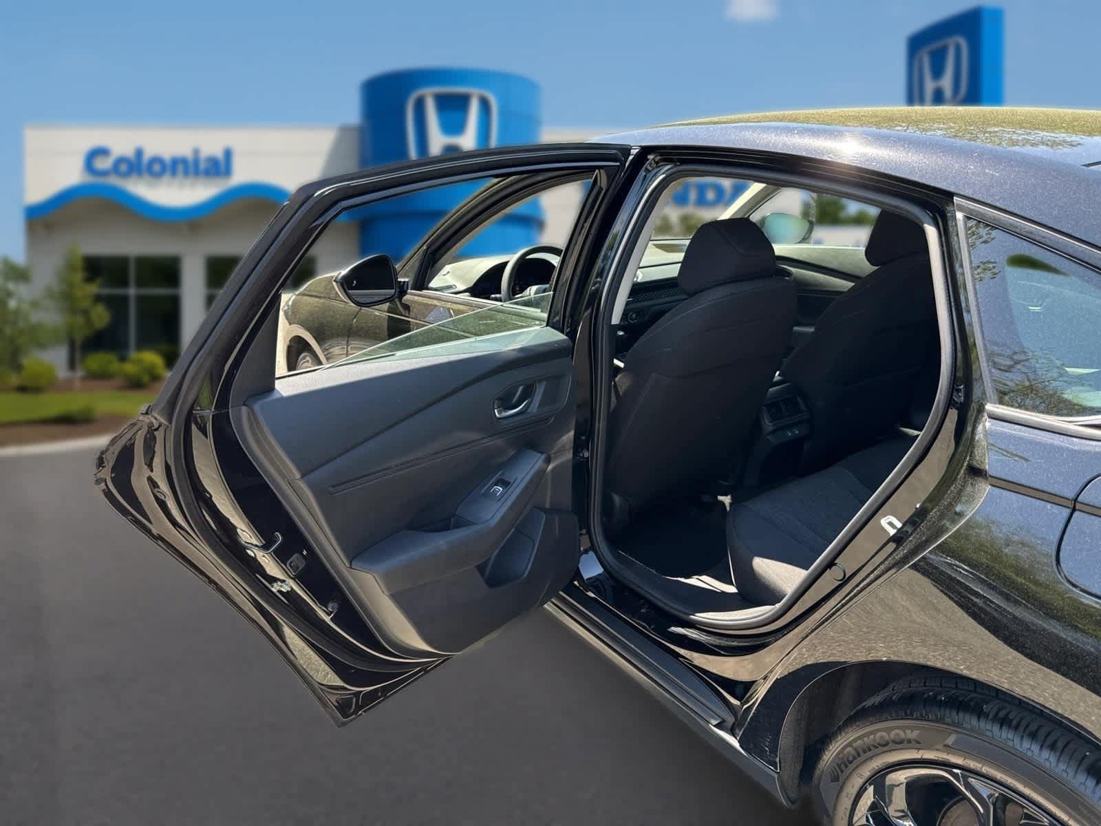 Used 2025 Honda Accord SE image 27