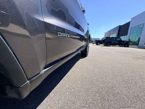 Used 2016 Jeep Grand Cherokee Limited RWD image 15