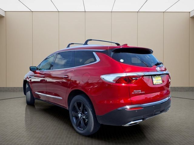 Used 2024 Buick Enclave Essence w/ Sport Touring Edition FWD image 10