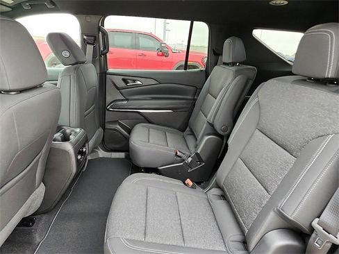 New 2026 Chevrolet Traverse LT w/ Driver Confidence Package image 9