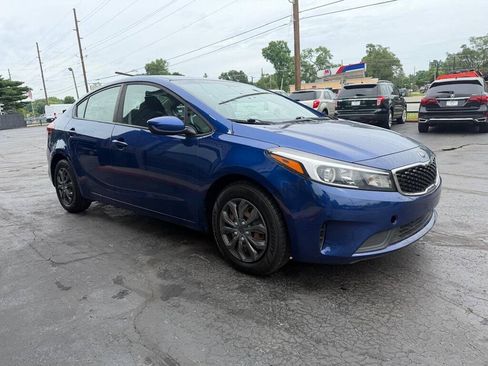 Used 2018 Kia Forte LX w/ LX Rear Camera Package FWD image 3