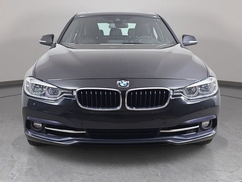 Used 2016 BMW 340i xDrive Sedan AWD/4WD image 3