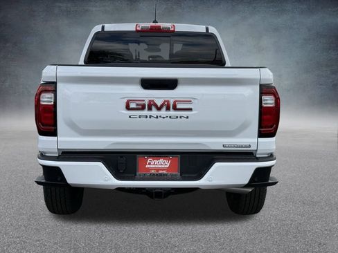New 2026 GMC Canyon Elevation image 4
