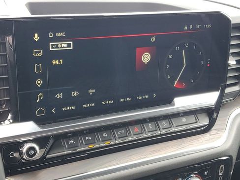 Certified 2024 GMC Sierra 1500 SLT w/ SLT Convenience Package image 17