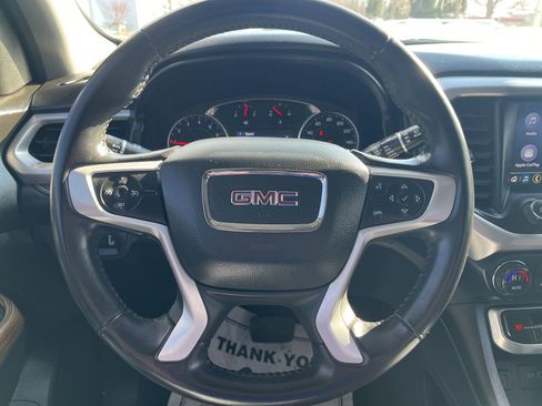 Used 2020 GMC Acadia SLE image 26