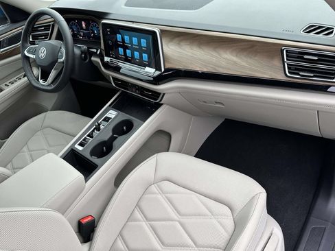 New 2026 Volkswagen Atlas SE AWD/4WD image 12