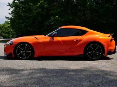 Used 2022 Toyota Supra Premium RWD image 40