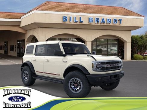 New 2026 Ford Bronco Outer Banks image 1