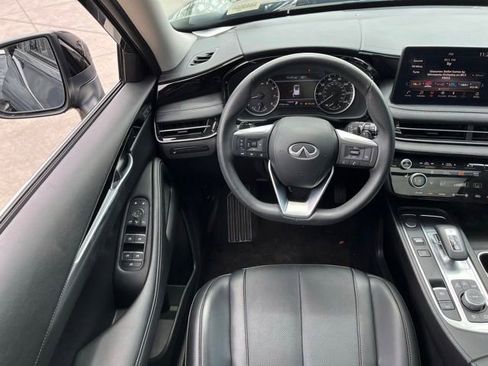 Used 2025 INFINITI QX60 Pure FWD image 9