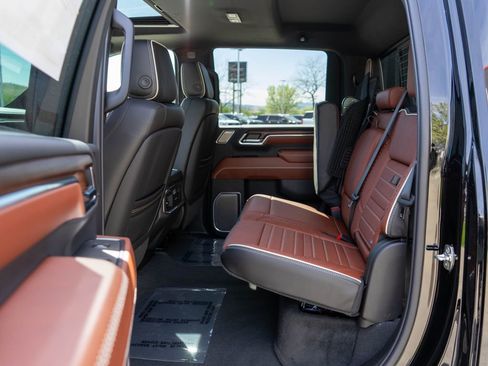 New 2026 GMC Sierra 3500 Denali Ultimate AWD/4WD image 13