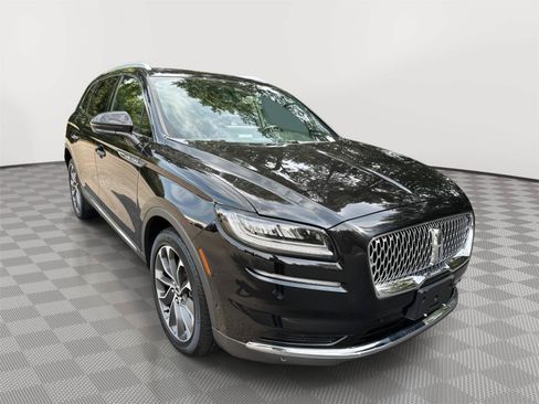 Used 2023 Lincoln Nautilus Reserve w/ Equipment Group 201A AWD/4WD image 4