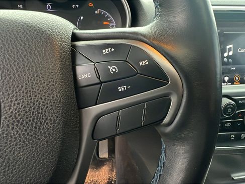 Used 2018 Jeep Grand Cherokee Laredo image 27