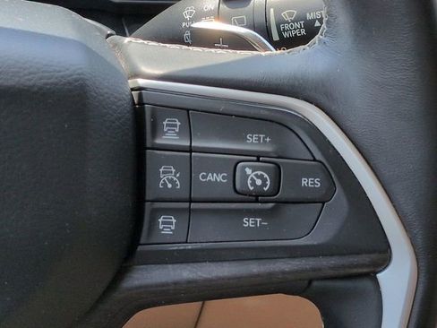 Used 2021 Jeep Grand Cherokee L Limited w/ Luxury Tech Group II AWD/4WD image 29
