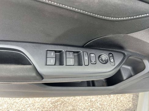 Certified 2021 Honda Civic EX image 10