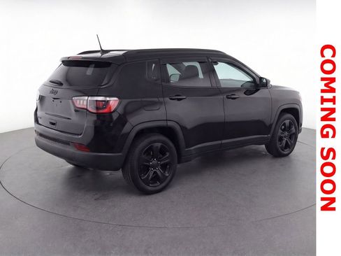 Used 2020 Jeep Compass Latitude image 5