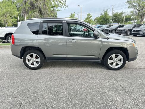 Used 2013 Jeep Compass Sport AWD/4WD image 7