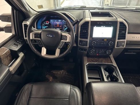 Used 2019 Ford F250 Lariat w/ Lariat Value Package image 9