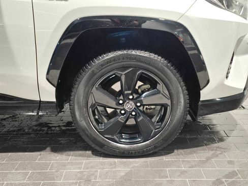 Used 2019 Toyota RAV4 XSE image 11