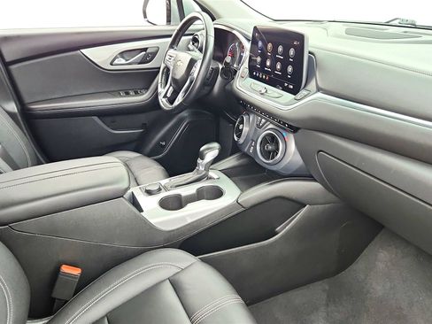 Used 2023 Chevrolet Blazer LT image 18