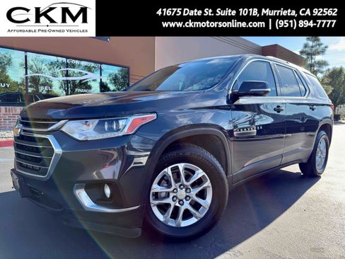 Used 2019 Chevrolet Traverse LT w/ LPO, Floor Liner Package FWD image 1