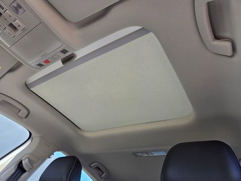 New 2026 Volkswagen Jetta SEL image 7