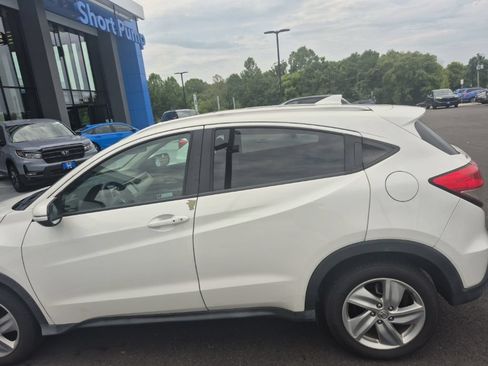 Used 2019 Honda HR-V EX image 5