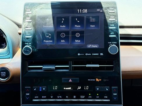 Used 2020 Toyota Avalon Limited w/ Advanced Safety Package FWD image 30