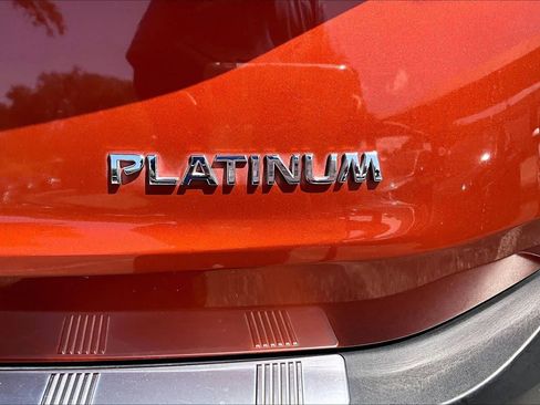 Used 2021 Nissan Rogue Platinum FWD image 10