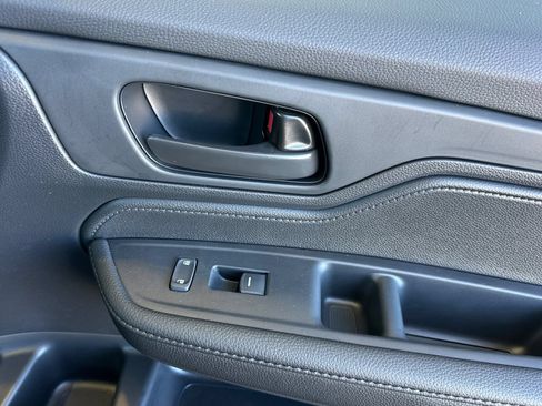 Certified 2026 Honda Odyssey EX-L image 22