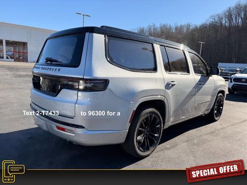 Used 2022 Jeep Grand Wagoneer Series II image 4