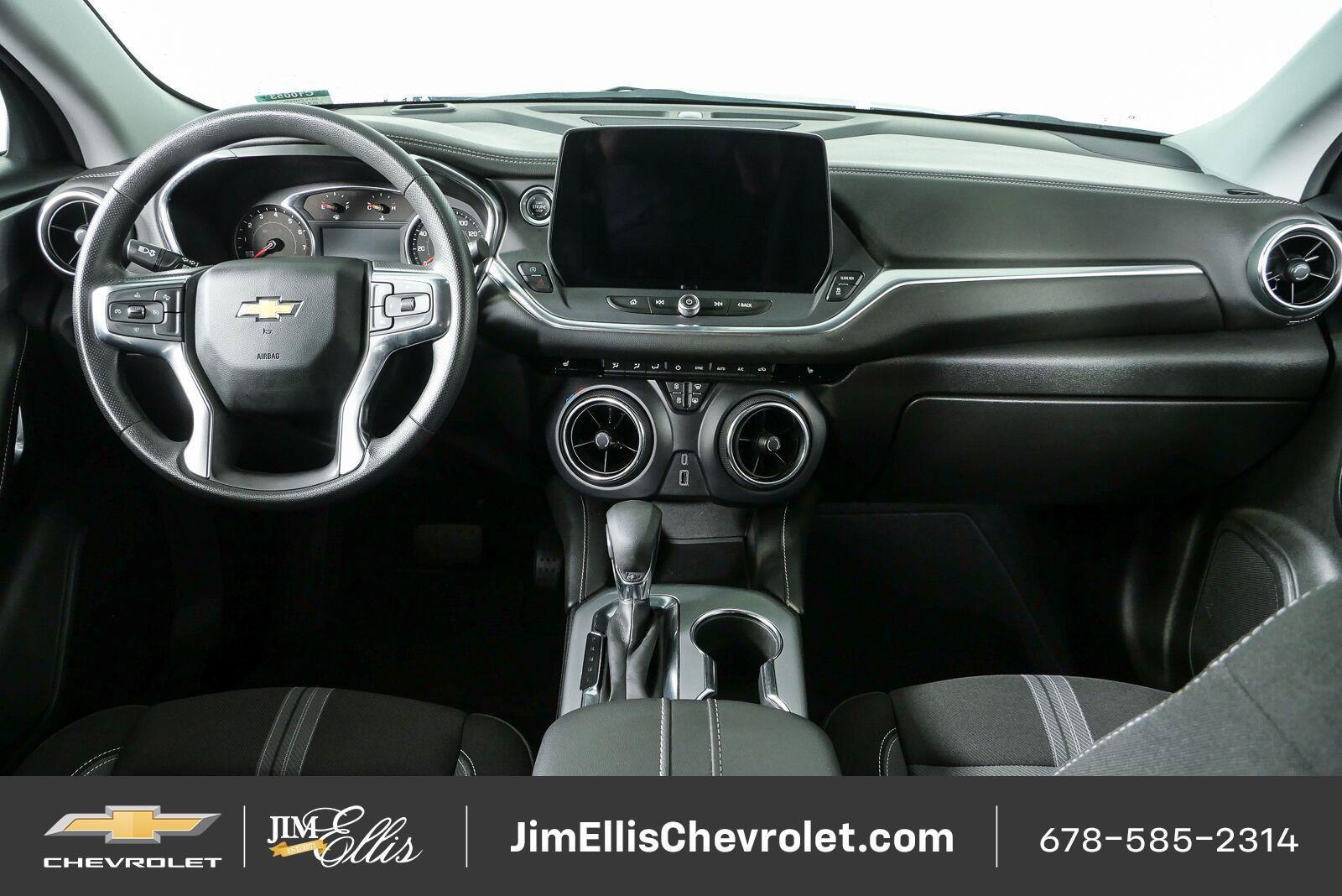 Certified 2025 Chevrolet Blazer LT AWD/4WD image 19