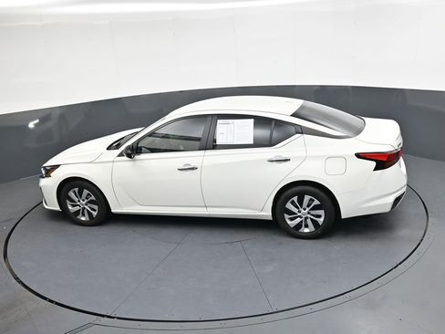 Certified 2025 Nissan Altima 2.5 S image 32