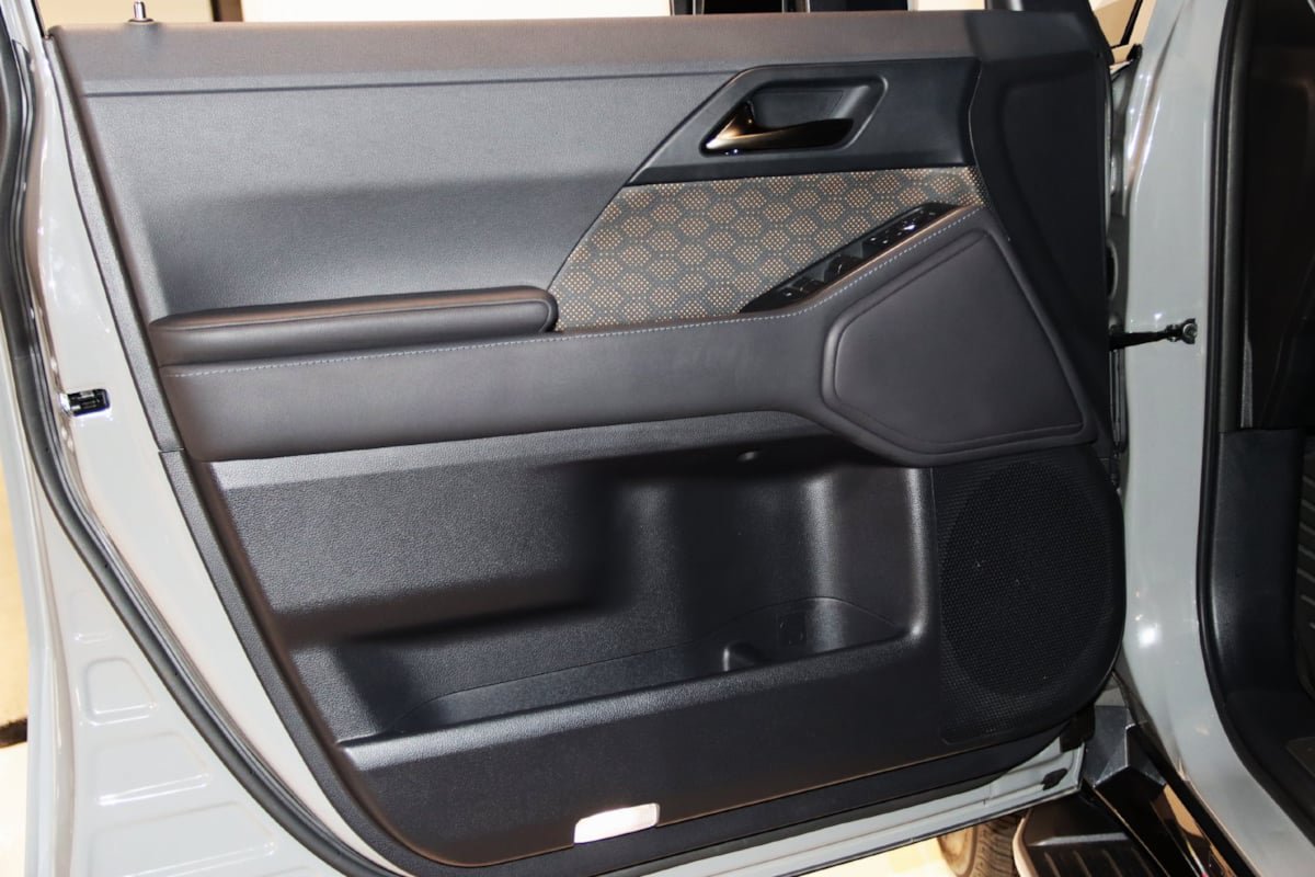 Used 2024 Lexus GX 550 w/ Accessory Package (2T) AWD/4WD image 33