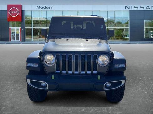 Used 2020 Jeep Gladiator Overland w/ Popular Equipment Package image 2