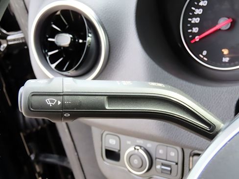 Used 2024 Mercedes-Benz Sprinter 2500 image 60