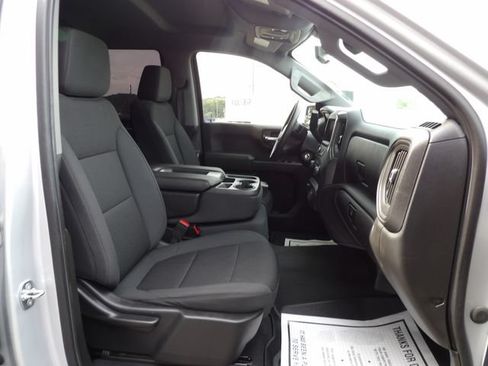 Used 2021 Chevrolet Silverado 1500 Custom Trail Boss w/ Safety Confidence Package AWD/4WD image 13