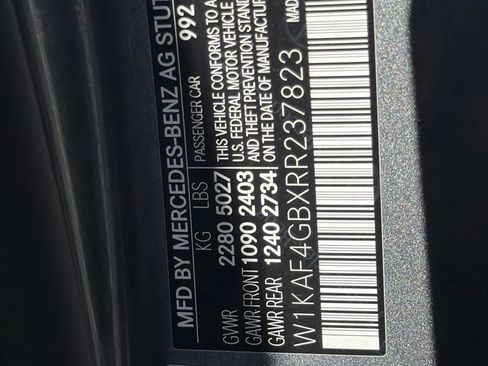 Used 2024 Mercedes-Benz C 300 Sedan image 4