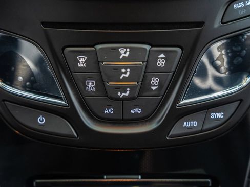 Used 2017 Buick Regal GS FWD image 26