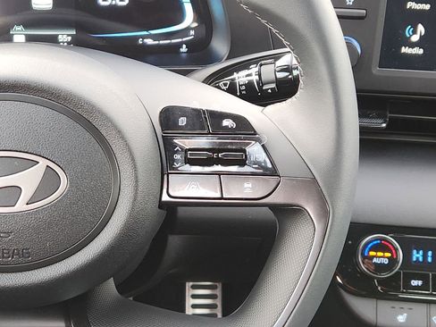 New 2026 Hyundai Elantra SEL Sport Premium image 27