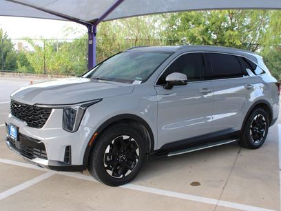 Used 2025 Kia Sorento S