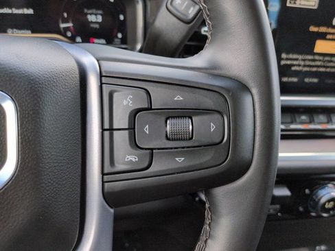 Used 2025 GMC Sierra 1500 SLT RWD image 24